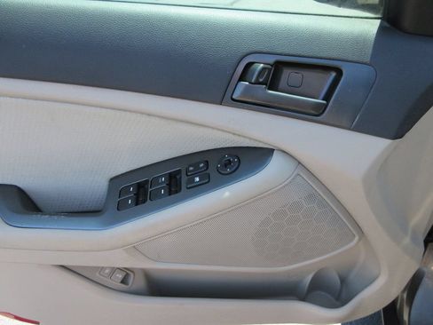 Used 2013 Kia Optima LX FWD image 21