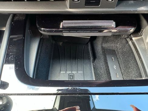 Used 2025 Porsche Cayenne S image 25