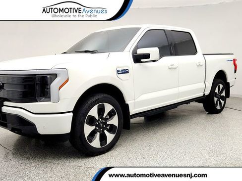 Used 2024 Ford F150 Lightning Platinum image 1