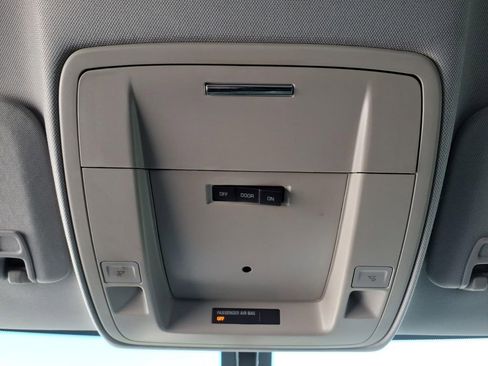 Used 2014 Chevrolet Silverado 1500 LT image 26