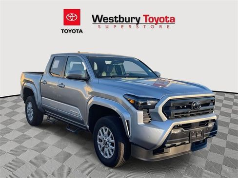 Certified 2025 Toyota Tacoma SR5 image 1