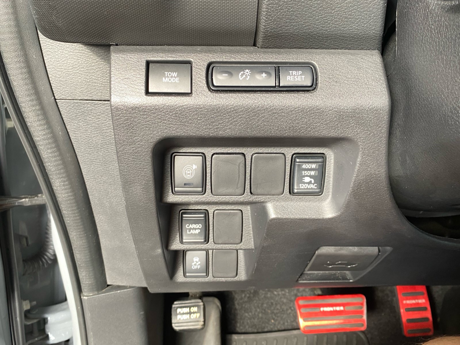Used 2022 Nissan Frontier Pro-X w/ Pro-X Premium Package RWD image 24
