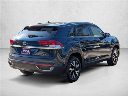 Used 2021 Volkswagen Atlas Cross Sport SE image 5