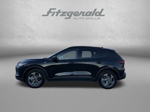 Used 2025 Ford Escape ST-Line image 8