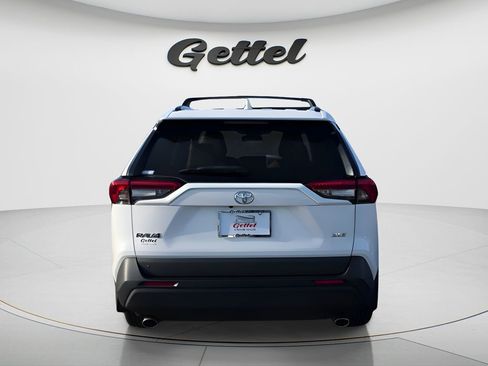 Used 2024 Toyota RAV4 XLE w/ Convenience Package FWD image 6