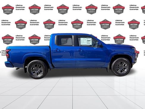 New 2026 Nissan Frontier SV image 2