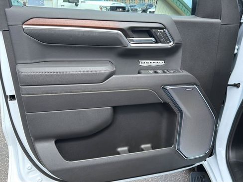 New 2026 GMC Sierra 1500 Denali AWD/4WD image 10