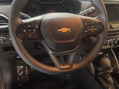 Used 2023 Chevrolet TrailBlazer LT image 10