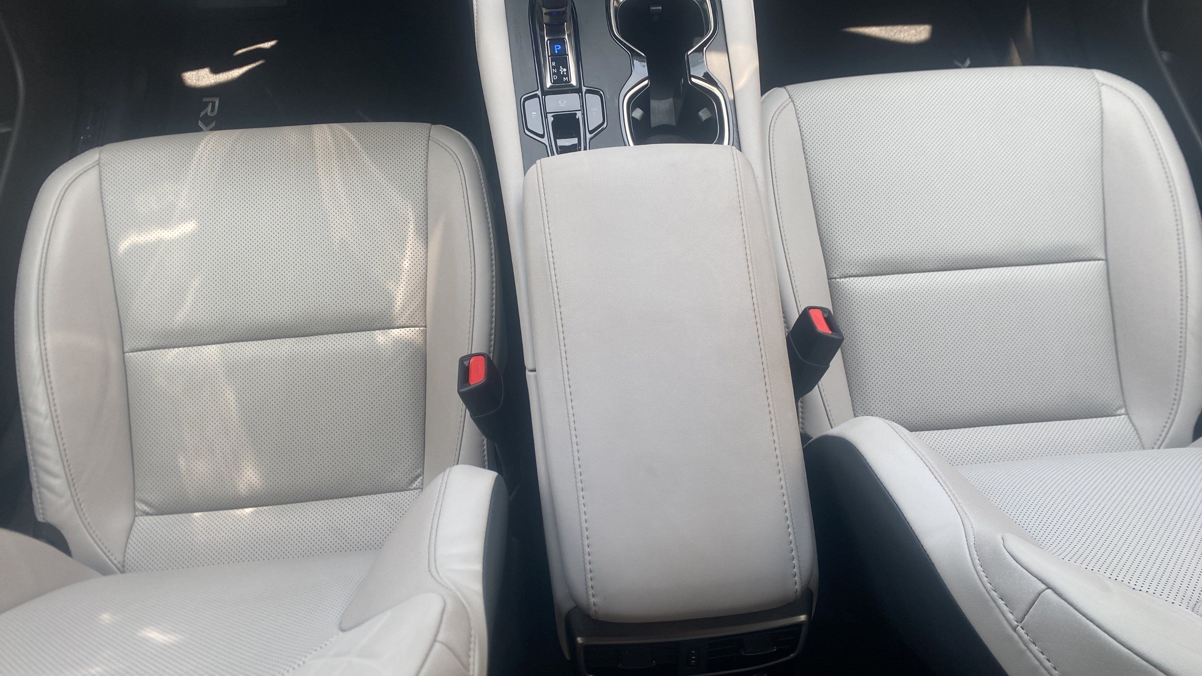Used 2024 Lexus RX 350 Premium w/ Accessory Package (K3) FWD image 16