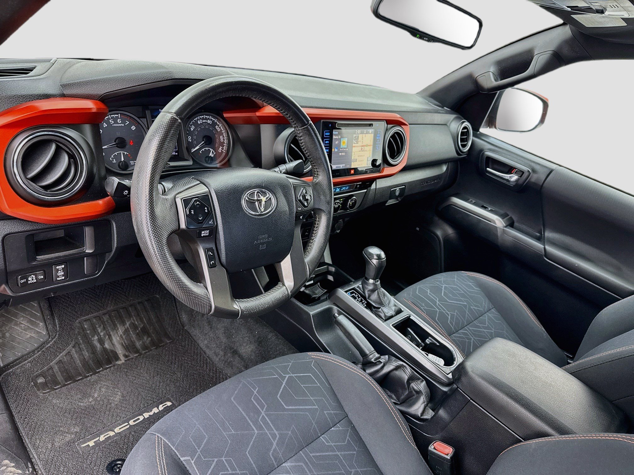 Used 2016 Toyota Tacoma TRD Sport RWD image 7