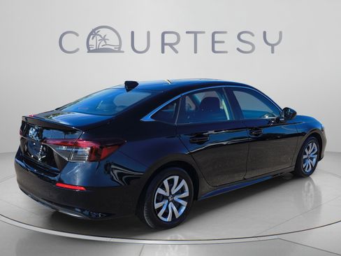 Used 2025 Honda Civic LX image 5