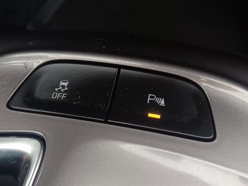 Used 2022 Chevrolet Malibu LT image 22