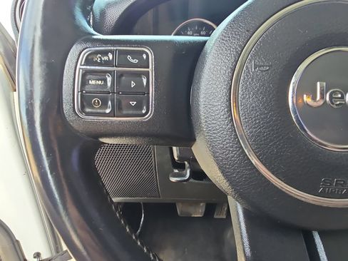 Used 2014 Jeep Wrangler Sport AWD/4WD image 17