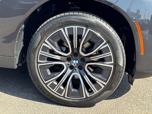Used 2025 BMW X3 xDrive30i w/ Premium Package AWD/4WD image 19