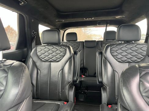 Used 2022 Hyundai Palisade Calligraphy image 39