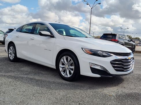 Used 2023 Chevrolet Malibu LT image 9