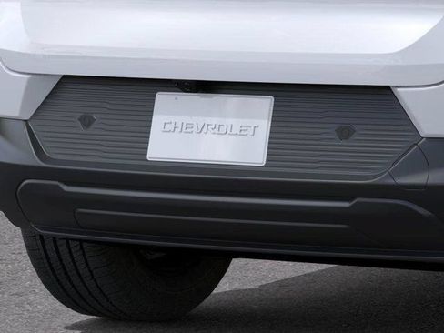 New 2026 Chevrolet Equinox EV LT AWD/4WD image 14