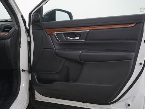 Used 2017 Honda CR-V EX-L image 9