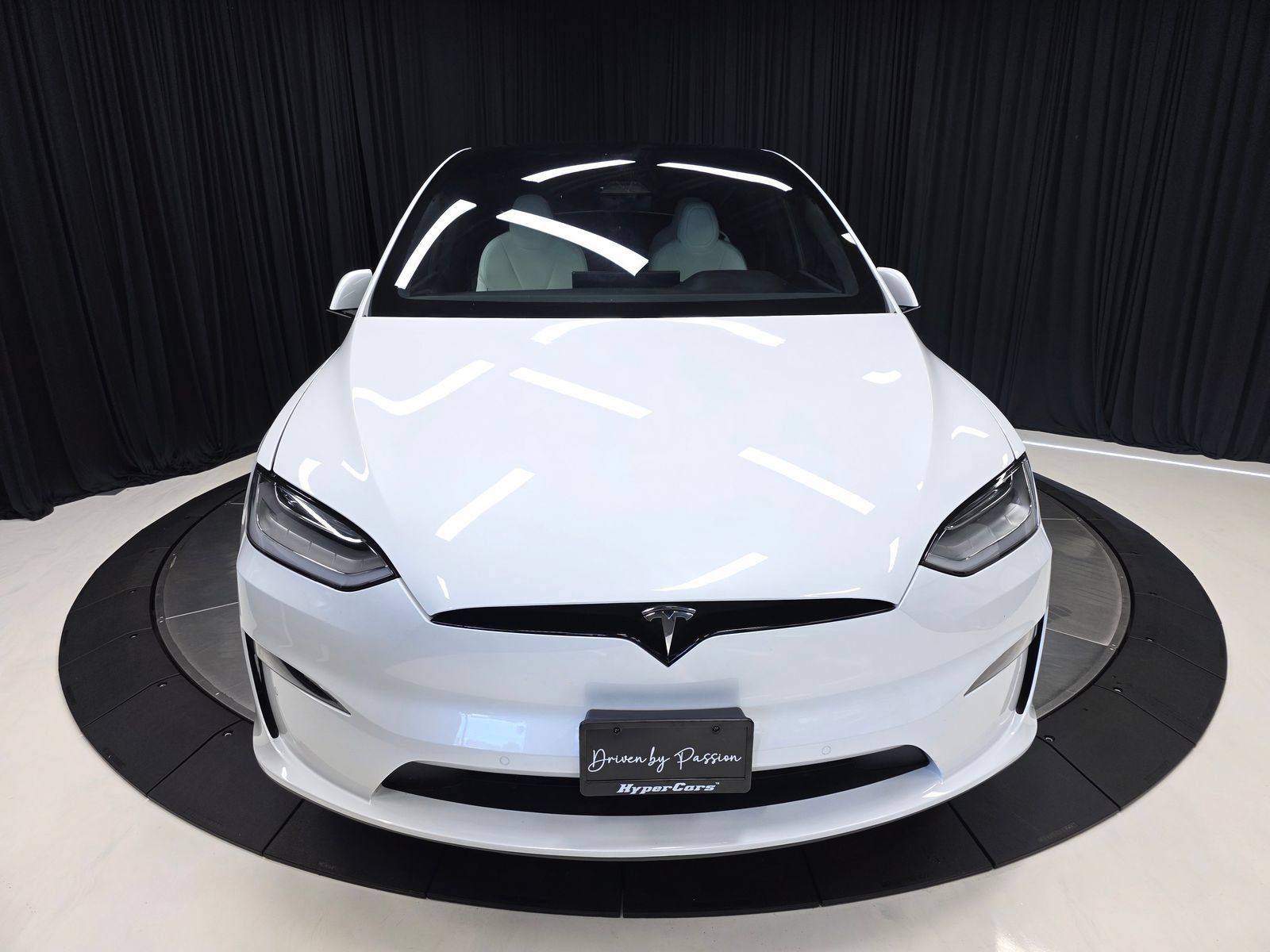 Used 2022 Tesla Model X Plaid AWD/4WD image 11