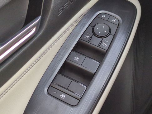 New 2026 Nissan Sentra SL w/ Floor Mat Package FWD image 23