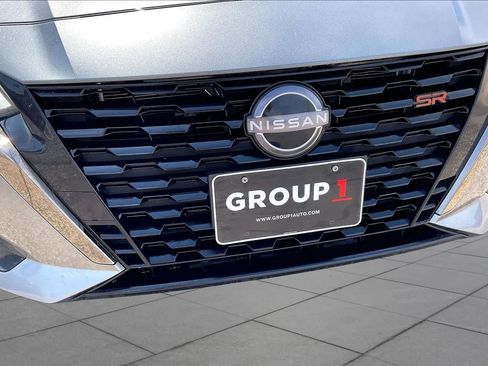 Used 2024 Nissan Altima 2.5 SR FWD image 29