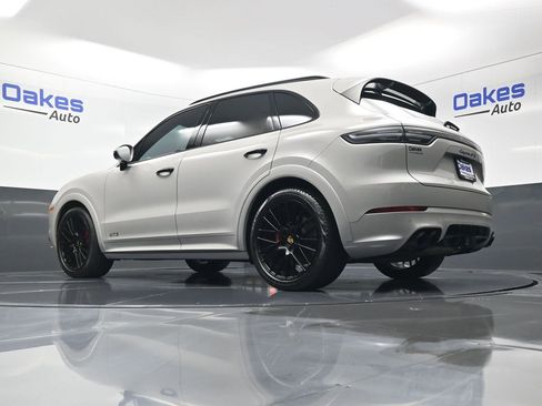 Used 2021 Porsche Cayenne GTS image 44