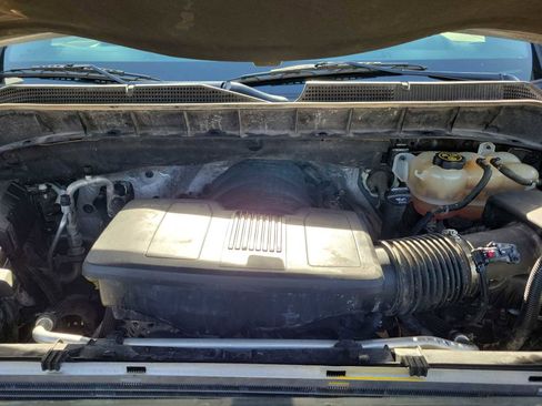 Used 2021 Chevrolet Silverado 1500 LT Trail Boss w/ Convenience Package II image 9