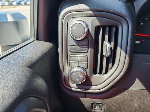 New 2025 GMC Sierra 2500 Pro w/ Convenience Package image 16