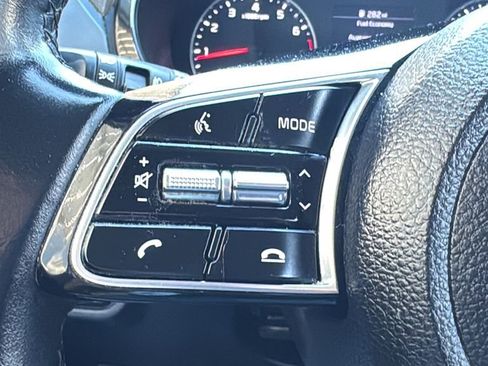 Used 2023 Kia Seltos S w/ Navigation Package image 12