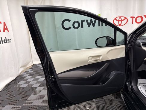 Used 2026 Toyota Corolla LE image 21