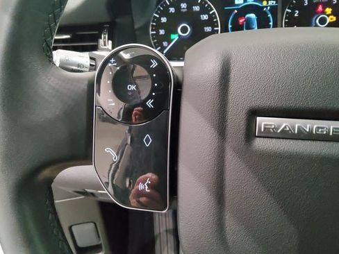 Used 2020 Land Rover Range Rover Evoque S image 29