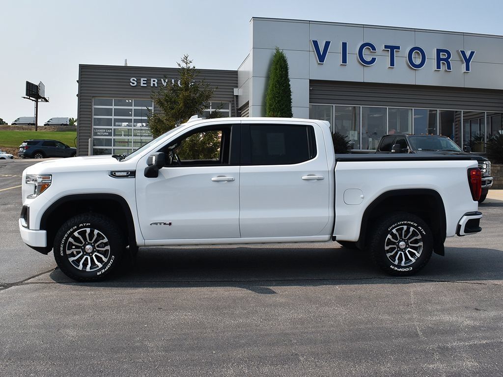 Used 2021 GMC Sierra 1500 AT4 w/ AT4 Premium Package AWD/4WD image 2