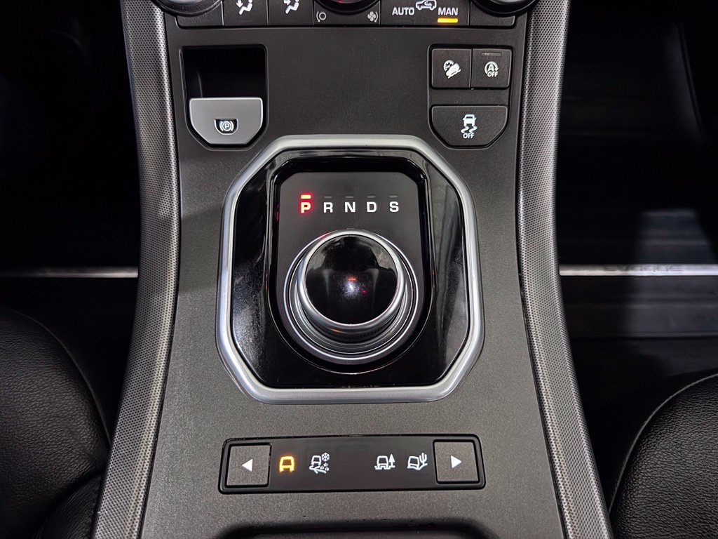 Used 2019 Land Rover Range Rover Evoque AWD/4WD image 35