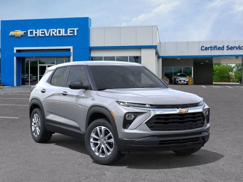 New 2026 Chevrolet TrailBlazer LS FWD image 7