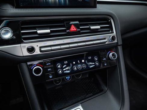 New 2026 Genesis G70 2.5T Prestige image 26