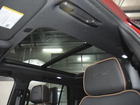 Used 2024 GMC Yukon AT4 AWD/4WD image 53