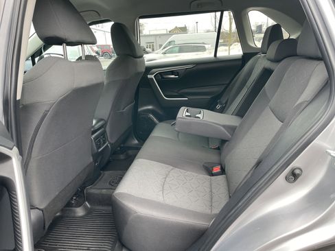 Used 2023 Toyota RAV4 XLE image 31