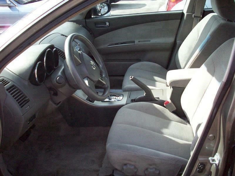 Used 2005 Nissan Altima 2.5 S w/ (S02) Side Airbags Pkg FWD image 6