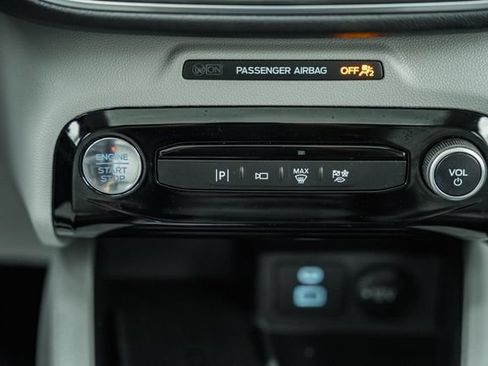 Used 2023 Ford Escape SE w/ PHEV Premium Package FWD image 24