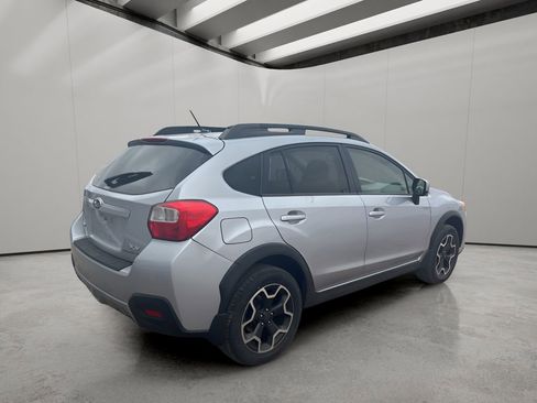 Used 2013 Subaru Crosstrek 2.0i Premium AWD/4WD image 6
