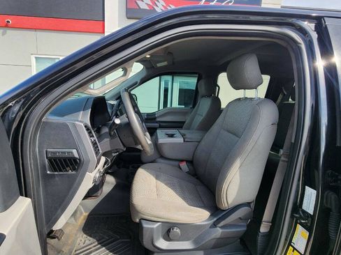 Used 2017 Ford F150 XLT AWD/4WD image 10