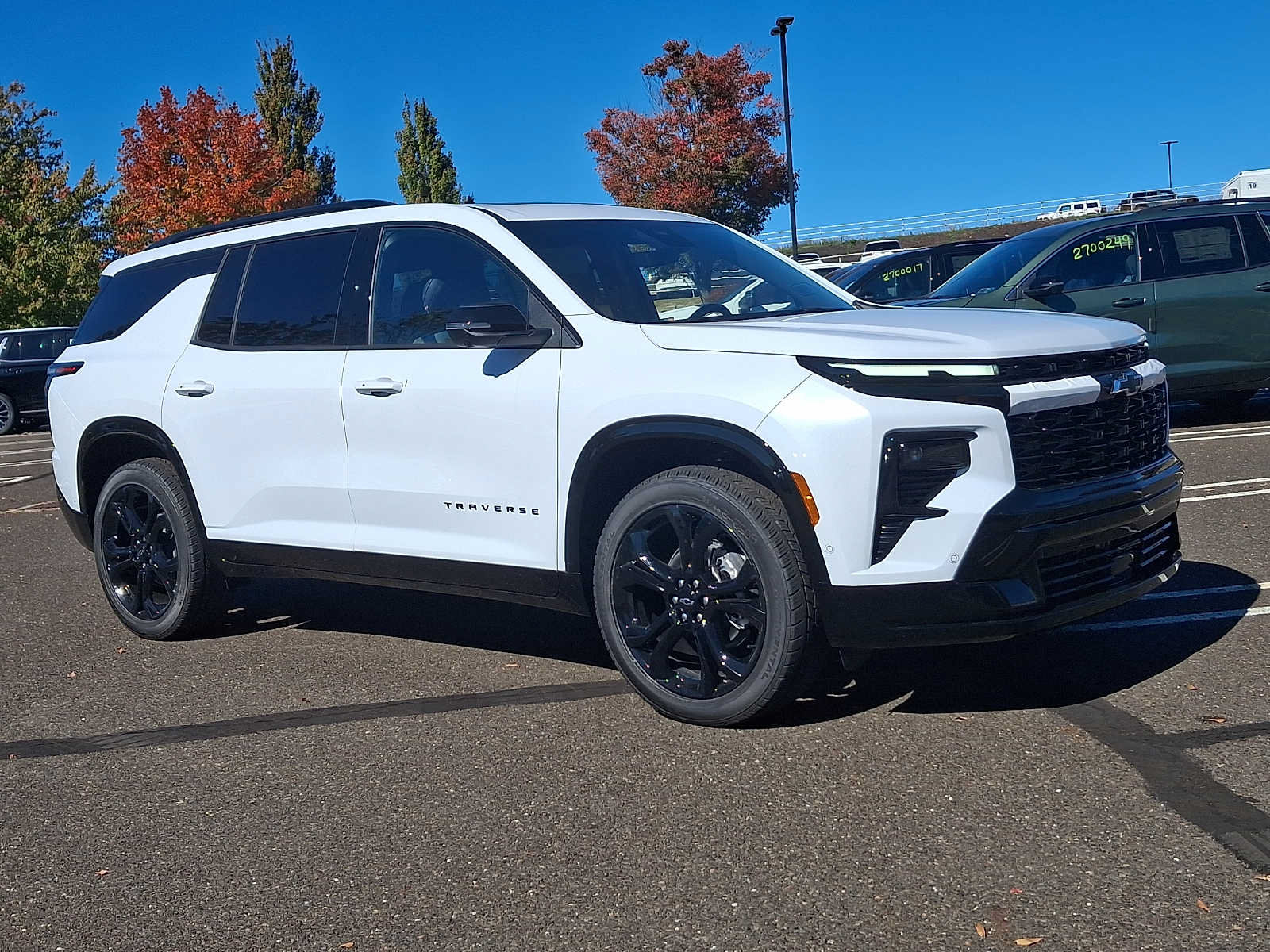 New 2027 Chevrolet Traverse RS AWD/4WD image 1