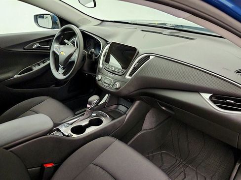 Used 2024 Chevrolet Malibu RS FWD image 24