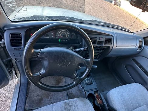 Used 2000 Toyota 4Runner 2WD image 16