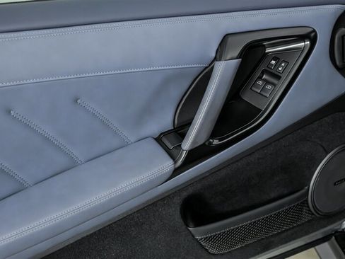 Used 2020 Nissan GT-R Premium AWD/4WD image 20