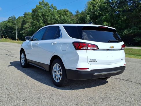 Used 2024 Chevrolet Equinox LT AWD/4WD image 15