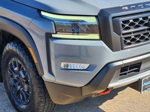 Used 2023 Nissan Frontier Pro-X w/ Pro-X Premium Package image 11