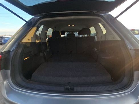 Used 2021 Volkswagen Tiguan S image 10