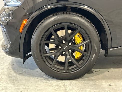 Used 2024 Dodge Durango SRT image 11