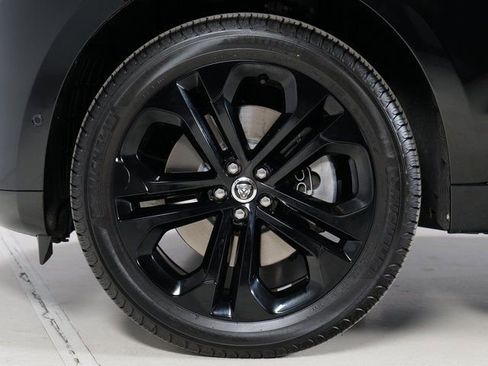 Used 2026 Jaguar F-PACE R-Dynamic S AWD/4WD image 9